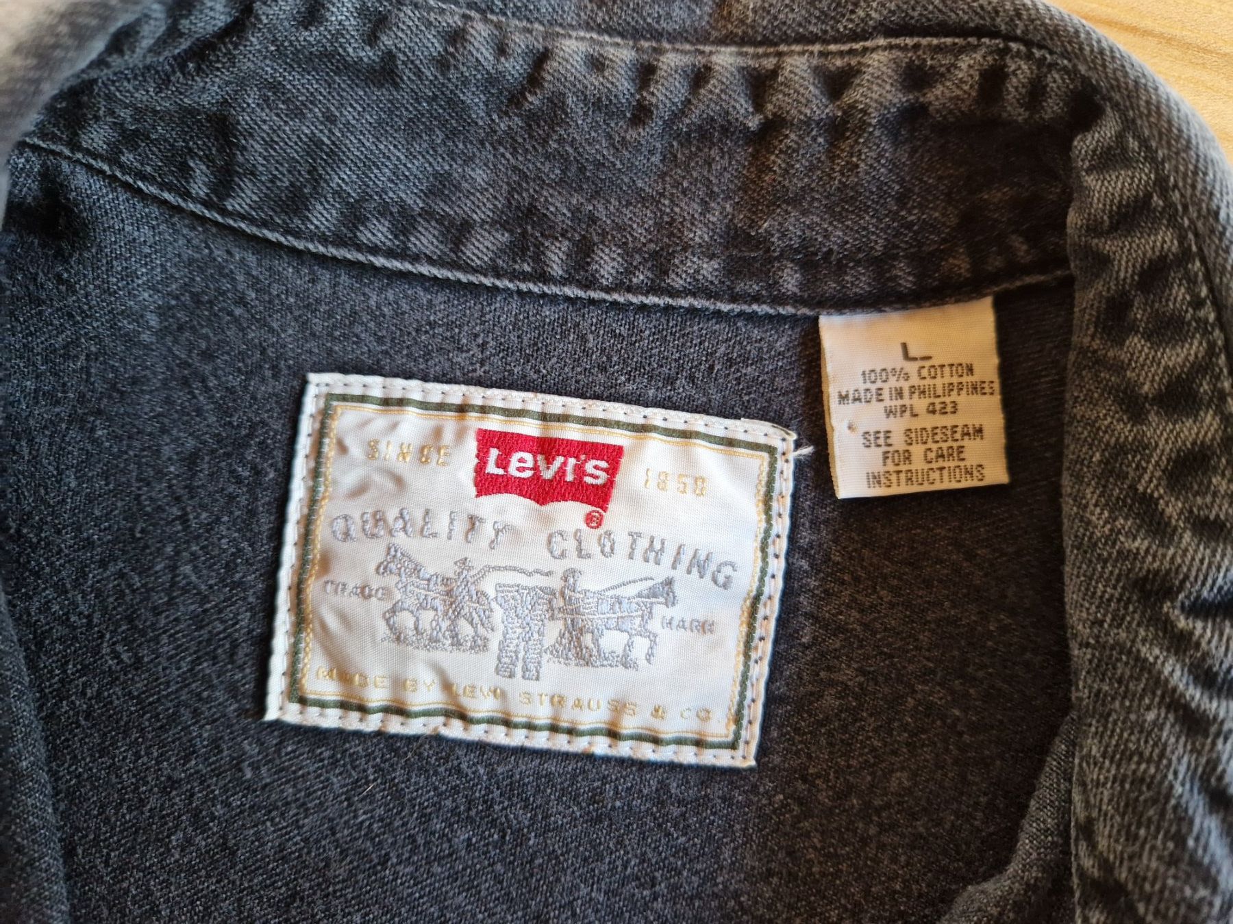 Levi's Camicie: Levis Jeanshemd schwarz – Usato da Bettlach venduto da AQ64 2