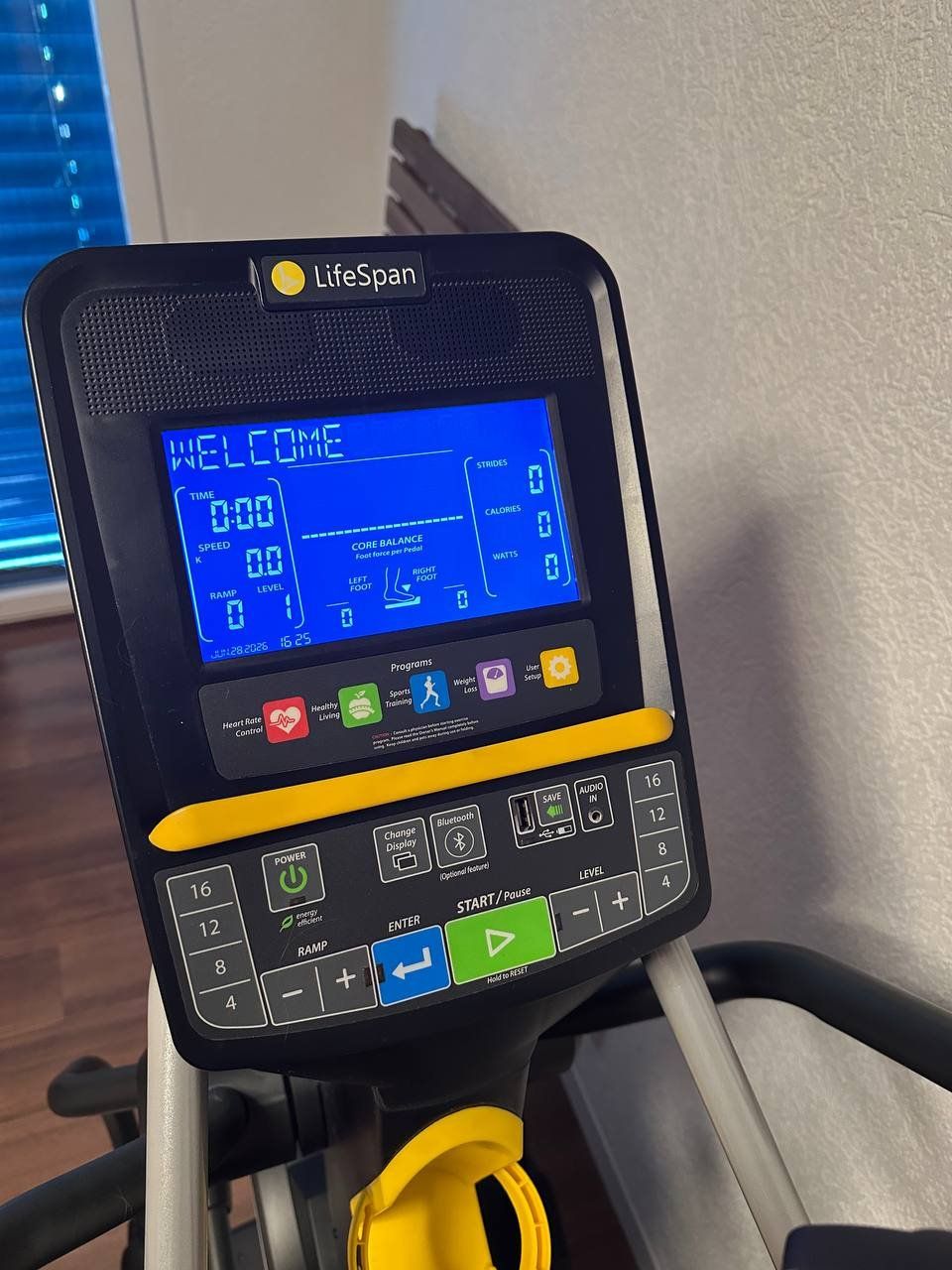 Hometrainer: Crosstrainer LifeSpan E3i Elliptical – Usato da Spreitenbach venduto da sellera 5