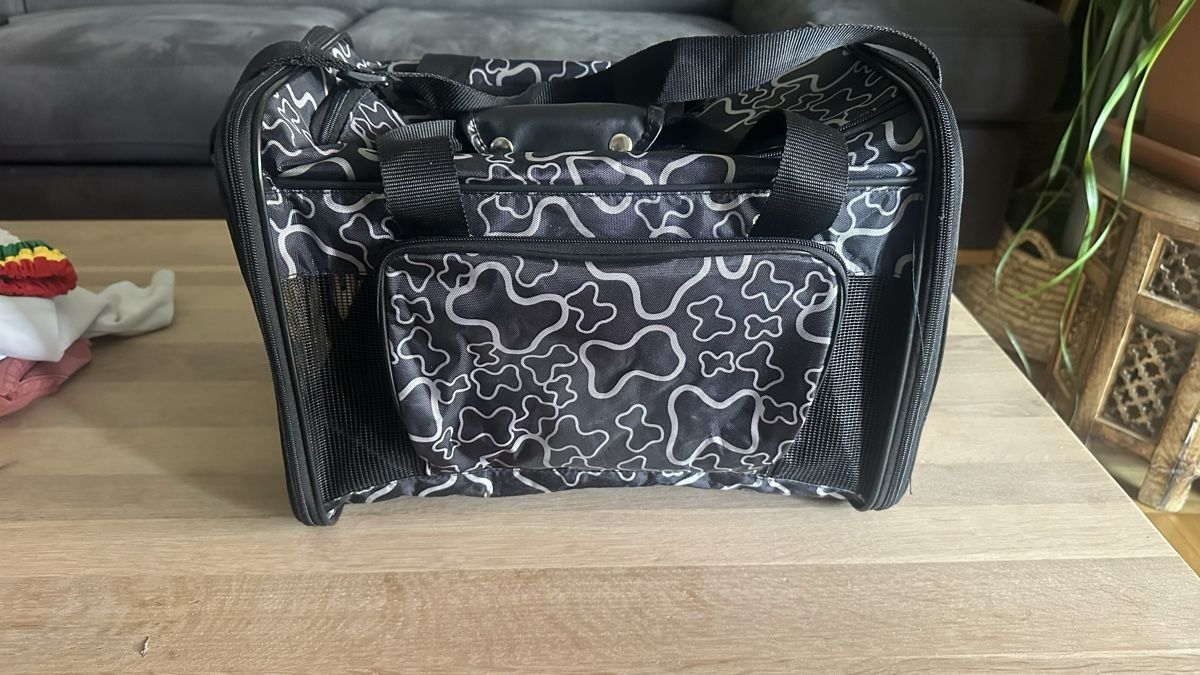 Taschen: Transporttasche für Hund oder Katze, faltbar – Neu (gemäss Beschreibung) aus Winterthur von whatdreamz 2