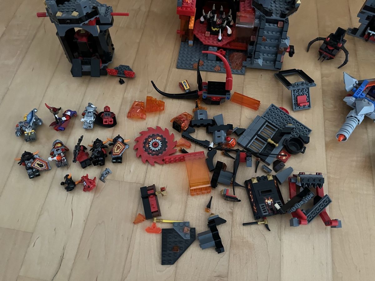 Lego Giocattoli: Lego Nexo Knights  – Usato da Allschwil venduto da Manolictus 8