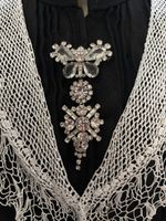 Vintage Brosche mit Strasssteinen, Silberfarben, Top! (52)