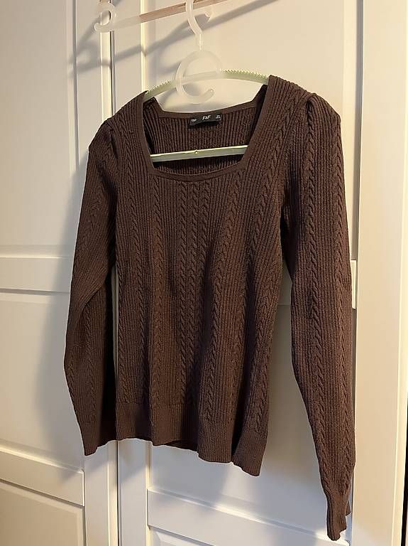 Maglioni & Felpe: Pullover, eckiger Ausschnitt, 34 – Usato da Stallikon venduto da Kuschligwuschlig1