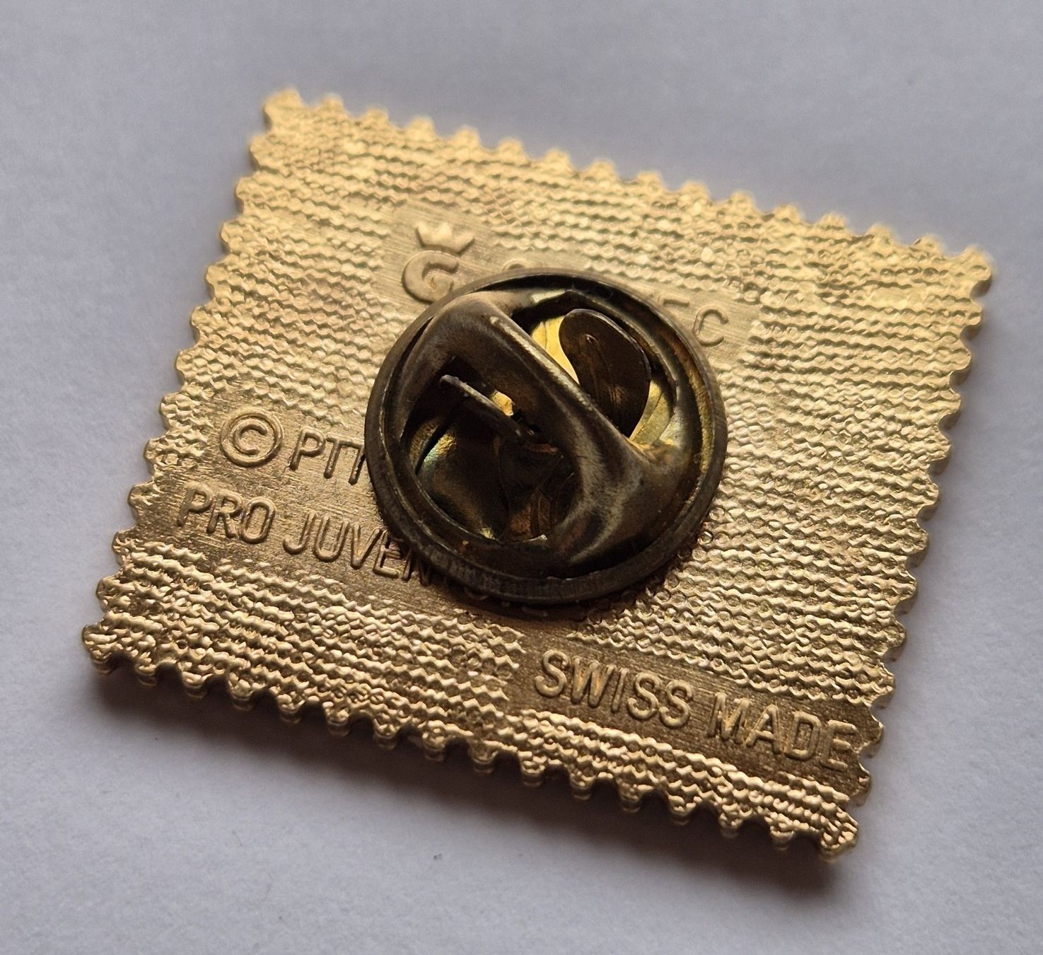 Placchette & Badge: PIN    -  Pro Juventute  1992   Helvetia – Usato da Niederweningen venduto da Obson 1