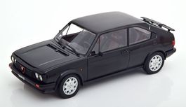 Alfa Romeo Alfasud Ti 1981-1983 schwarz  1:18 von Cult Scale