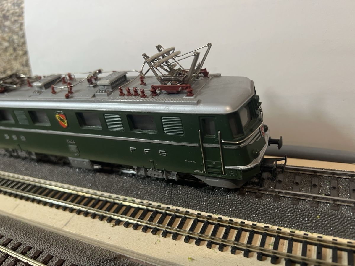 Märklin Modelleisenbahnen: Märklin SBB Ae6/6 – Gebraucht aus Dübendorf von Troggy 3