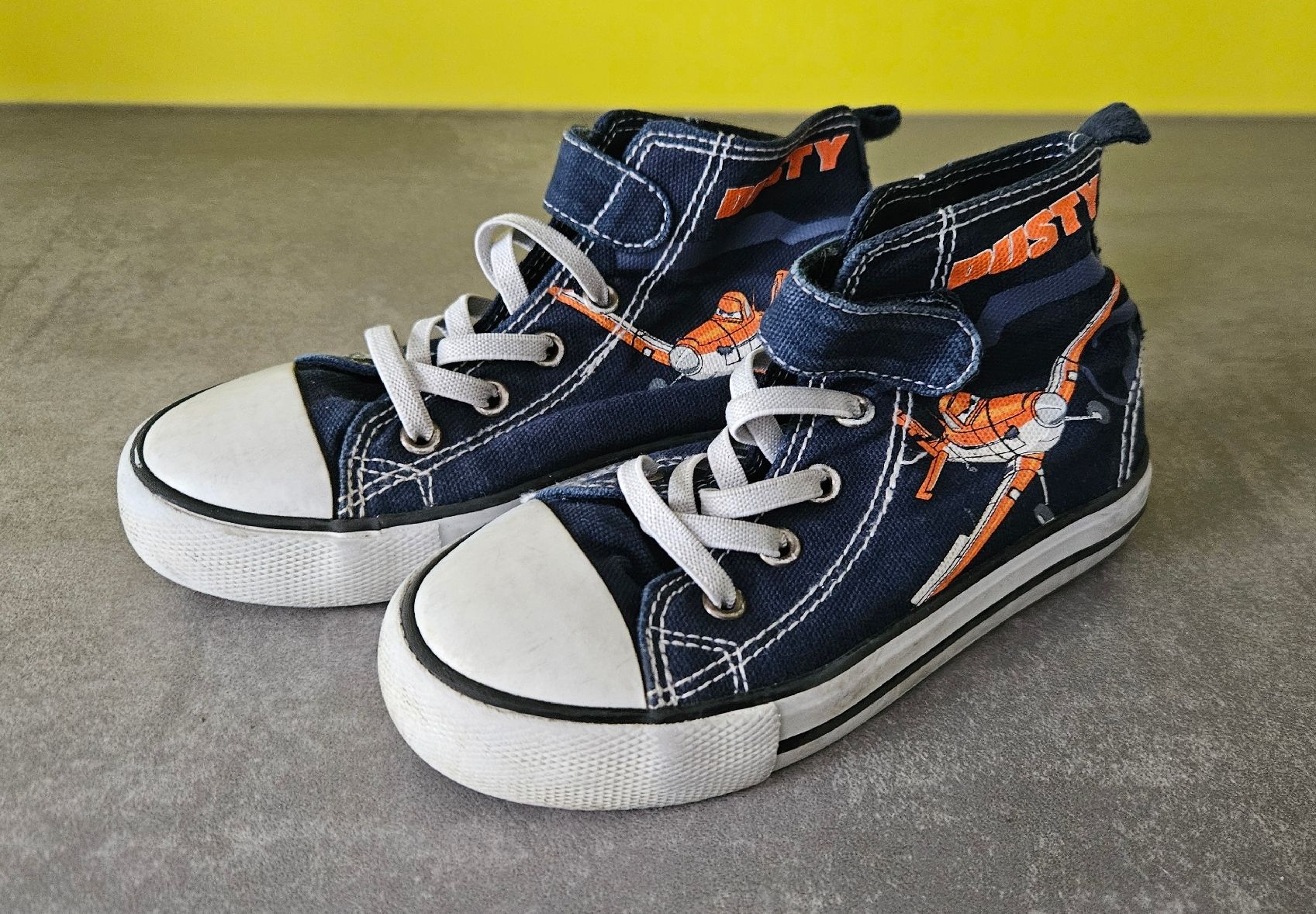 Schuhe für Jungen: Sneakers Gr. 28 – Gebraucht aus St. Gallen von Patrizia0711
