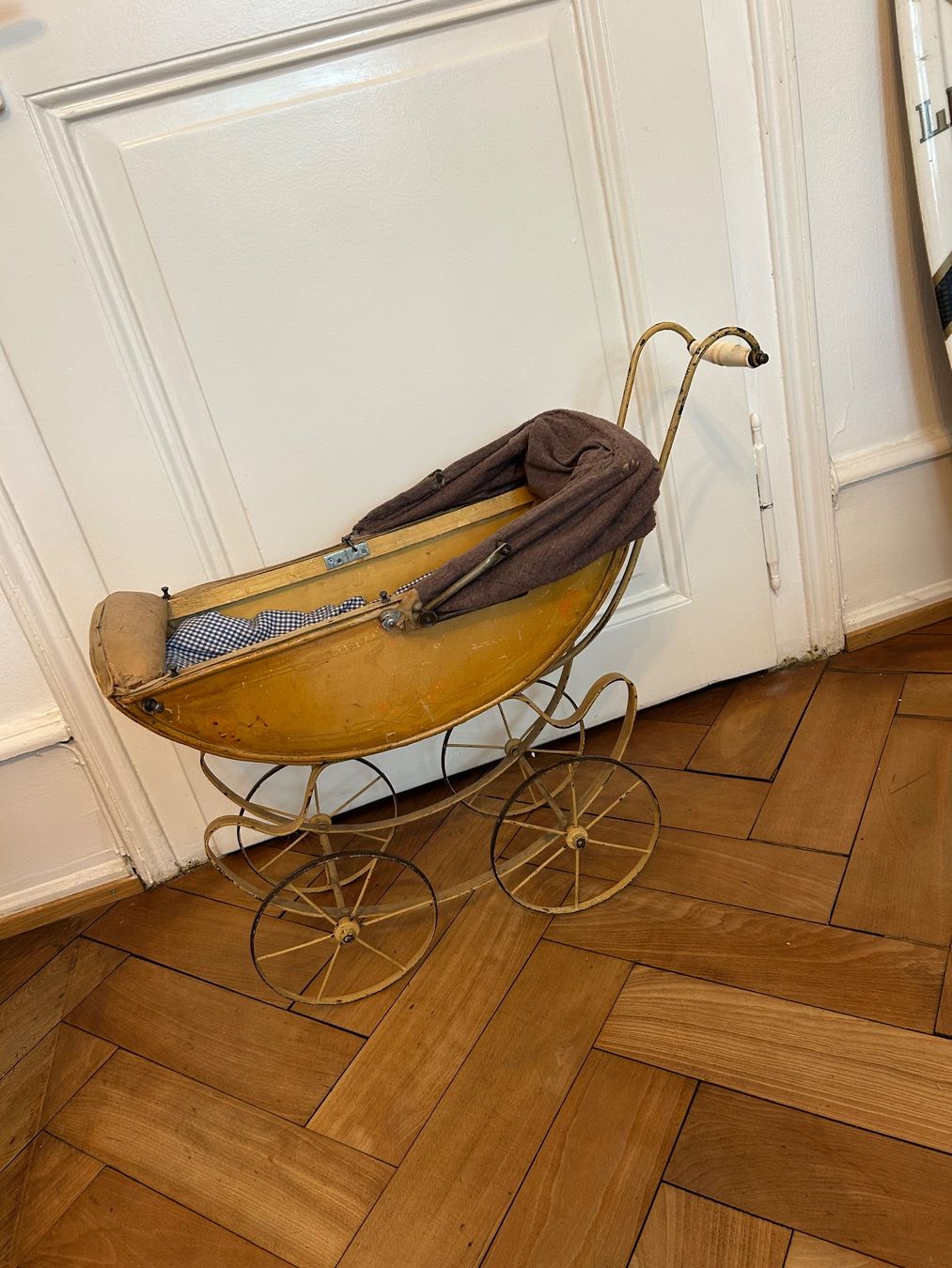 Voitures de poupées: Puppenwagen Antik – D'occasion à Basel par achil 2