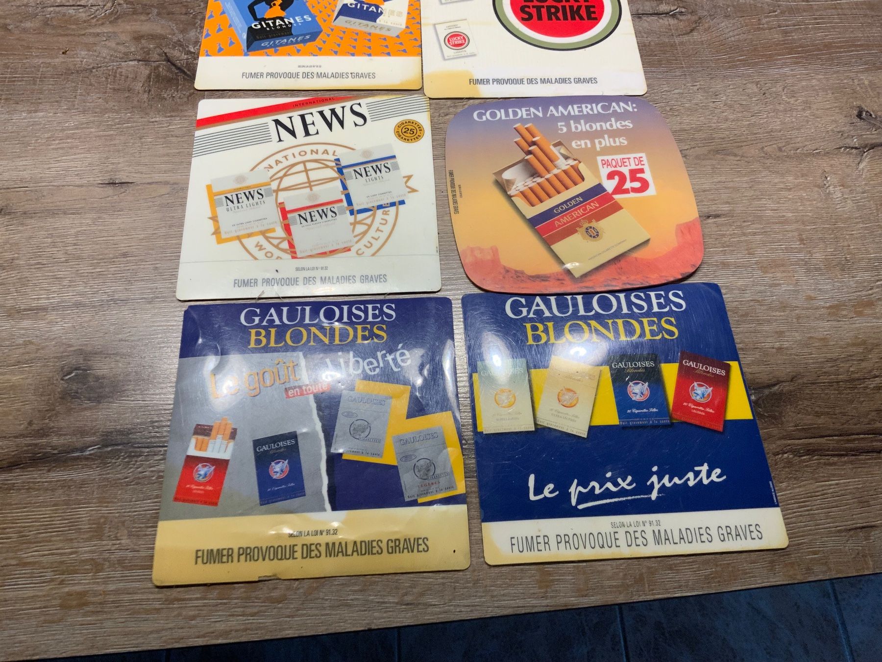 Tappetini per mouse: Vintage Mausmatte  Sammlung: Gitanes, Lucky Strike u.a. – Usato da Willisau venduto da Minali 2
