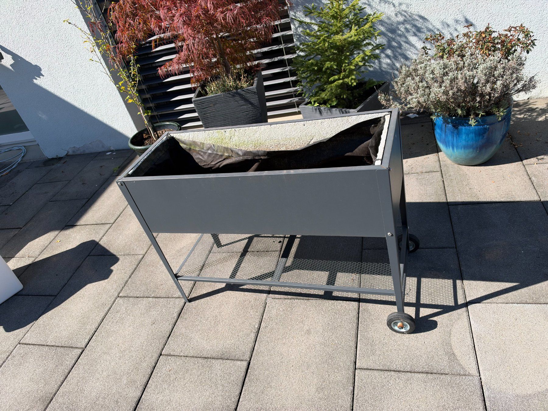 Coffres de rangement: Hochbeet grau – D'occasion à Root par calmchris 3