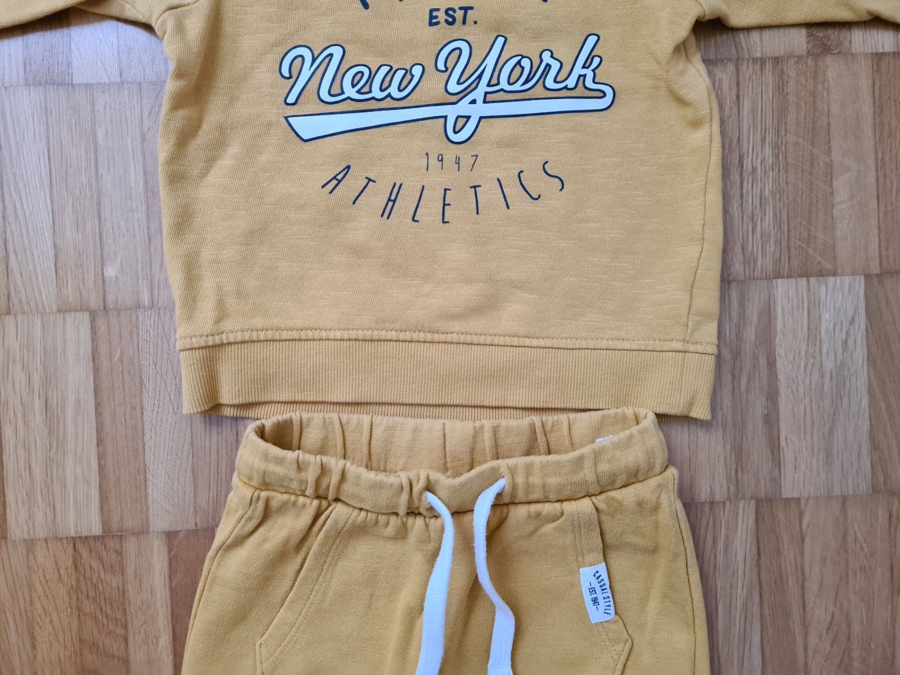 Kleiderpakete & -sets: Babykleidung (Hose &Pulli) Gr. 74 – Gebraucht aus Jona von Good_luck_ 3