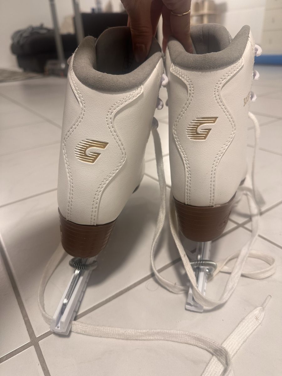 Graf Pattini da ghiaccio: Patins Graf Bolero  – Usato da Ipsach venduto da Nicolaze88 2