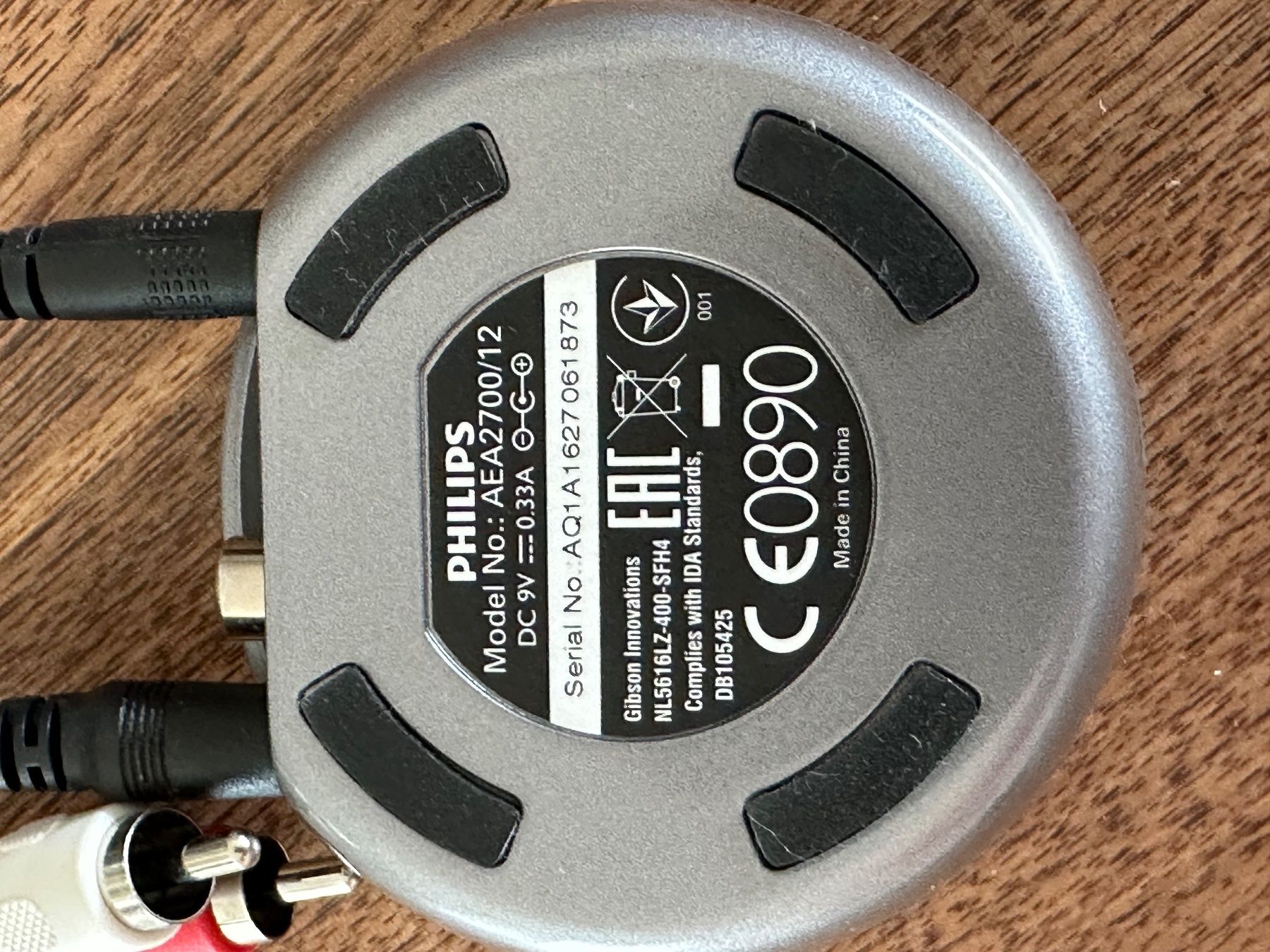 Philips Unità & Adattatore: Philips Bluetooth Adapter AEA2700/12 – Multipair & NFC – Usato da Cham venduto da Floeckli010 3