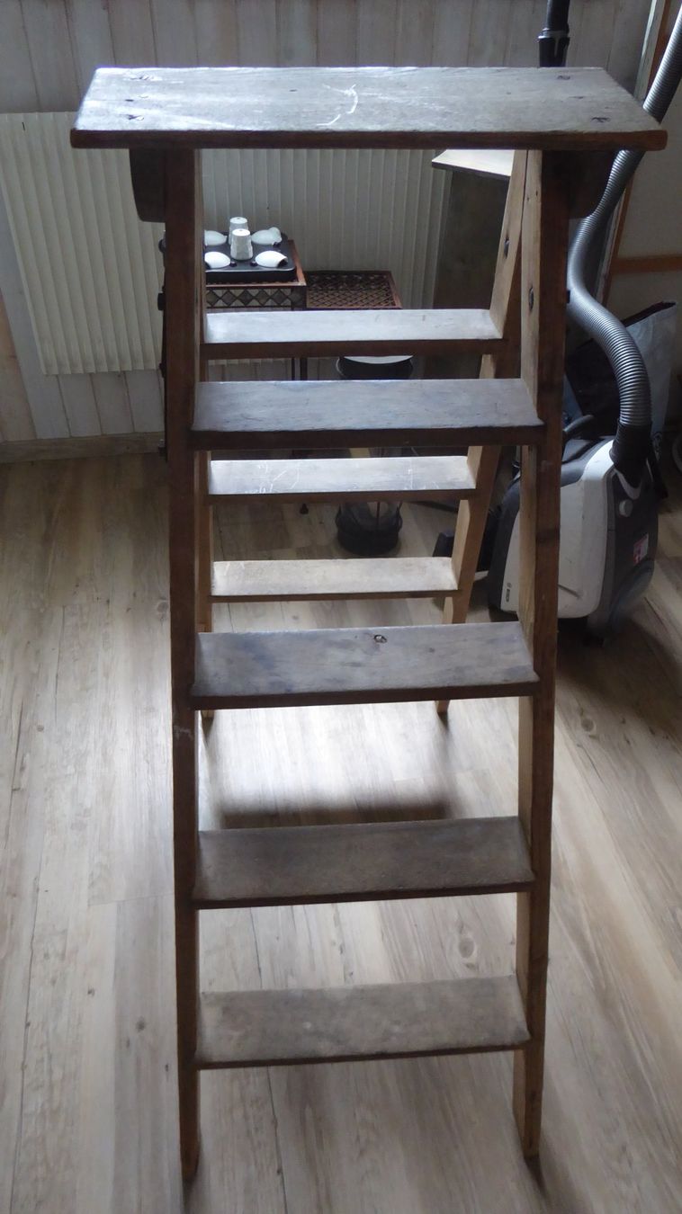 Scale: Antike Holzleiter Höhe 120 – Usato da Sargans venduto da Benziner 4
