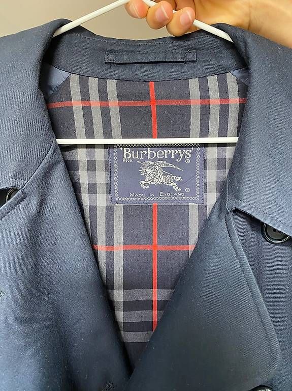 Burberry Cappotti: Burberry Trench Coat – Usato da Rubigen venduto da lau_zkb5 2