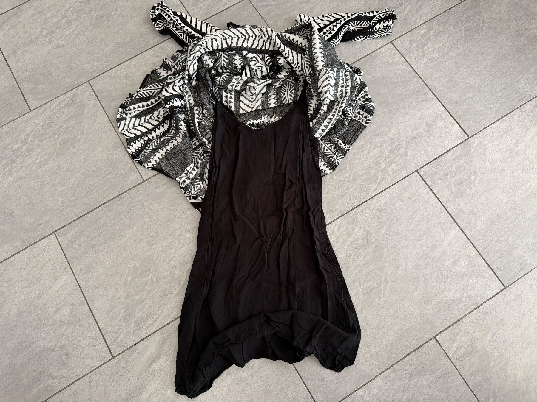Vestiti: Kleid - Grösse 36 - About You – Usato da Bülach venduto da Loredana13 1