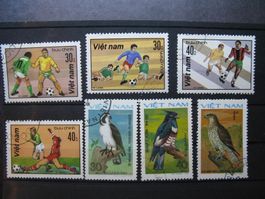 Vietnam 1982 Fussball Greifvögel