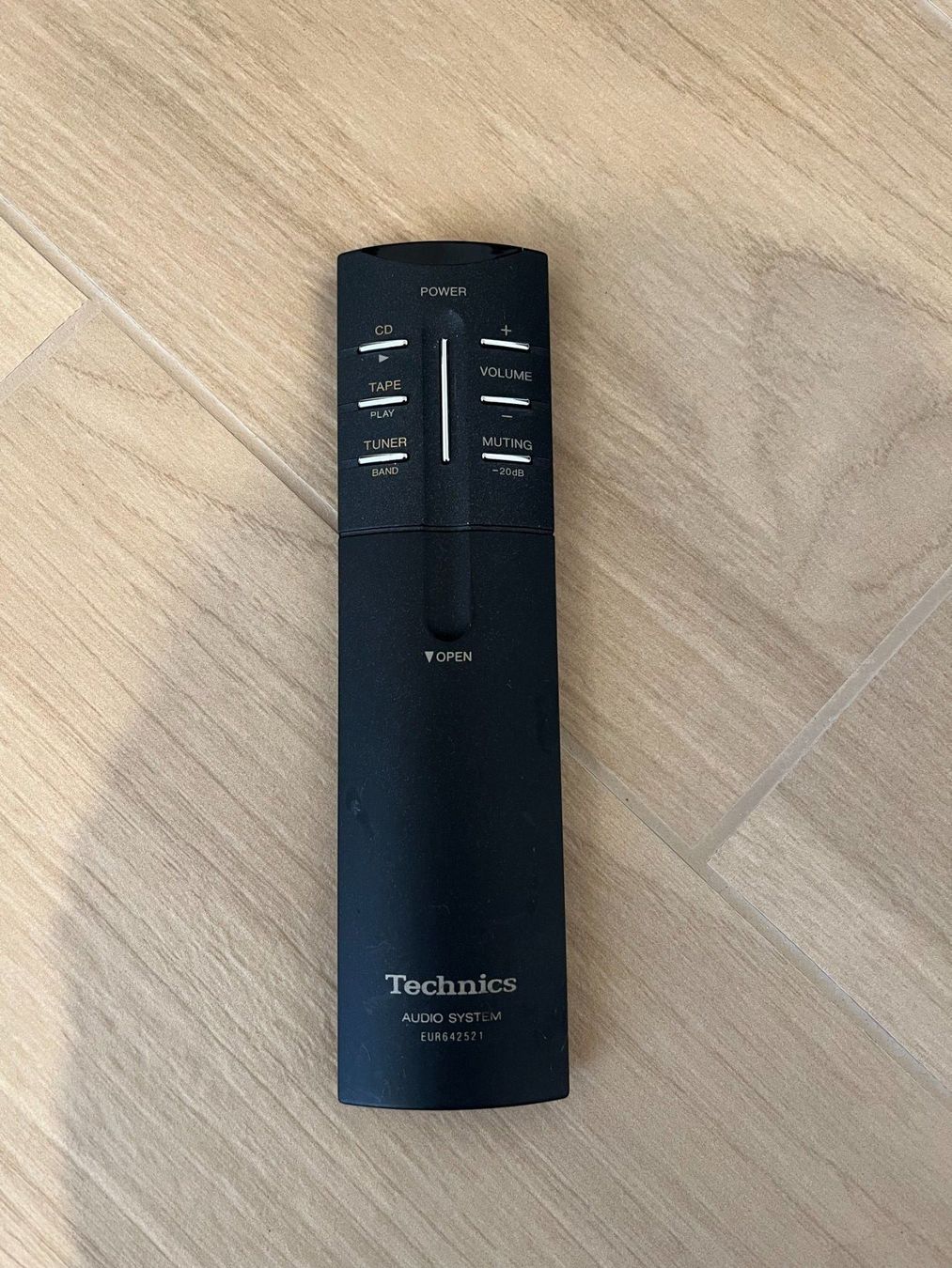 Technics Lettore multimediale & Streamer: Technics Stereoanlage CD LS10 – Usato da Frauenfeld venduto da Hv 4