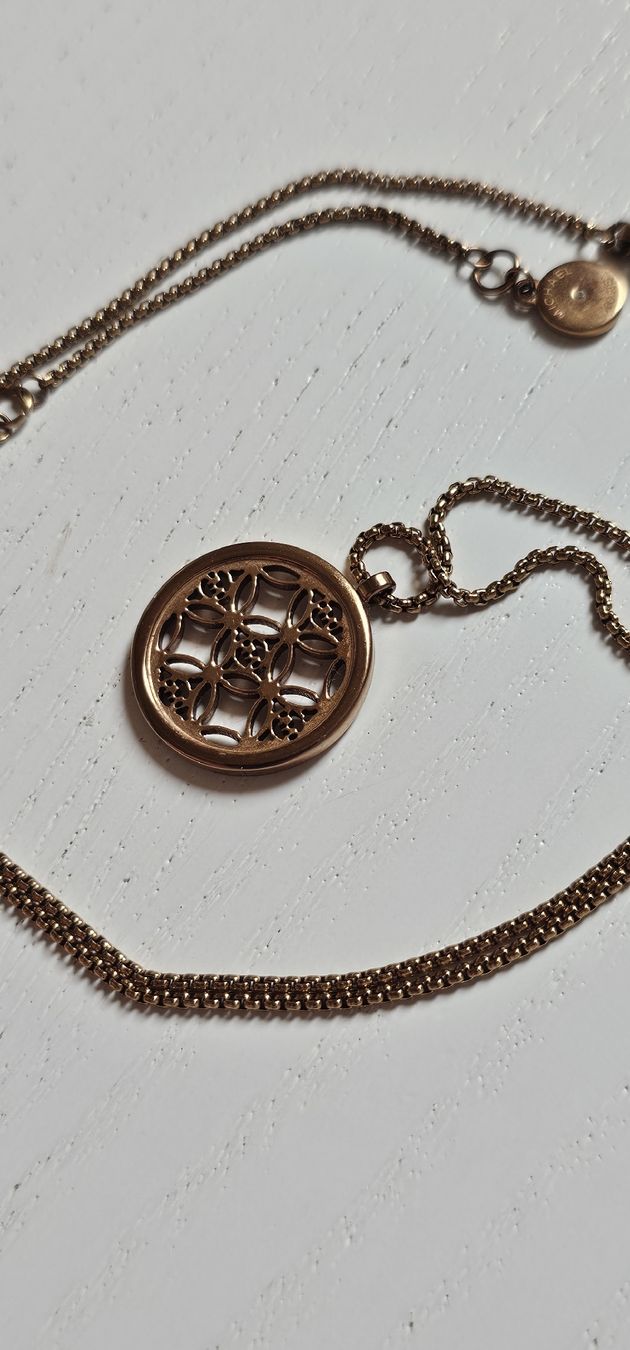 Michael Kors Catenine: Michael Kors Halskette Rosegold – Usato da Ostermundigen venduto da Secundo_Hand 2