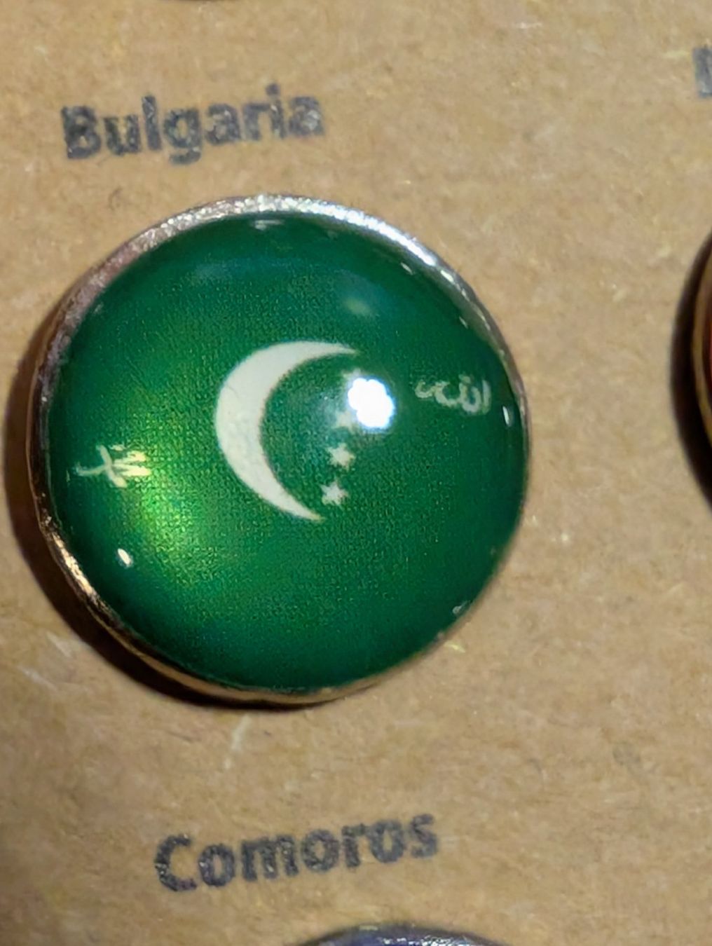 Plaketten & Abzeichen: Ansteckpin LW: Länderwappen – Gebraucht aus Oppligen von Pin-Fall-Shop