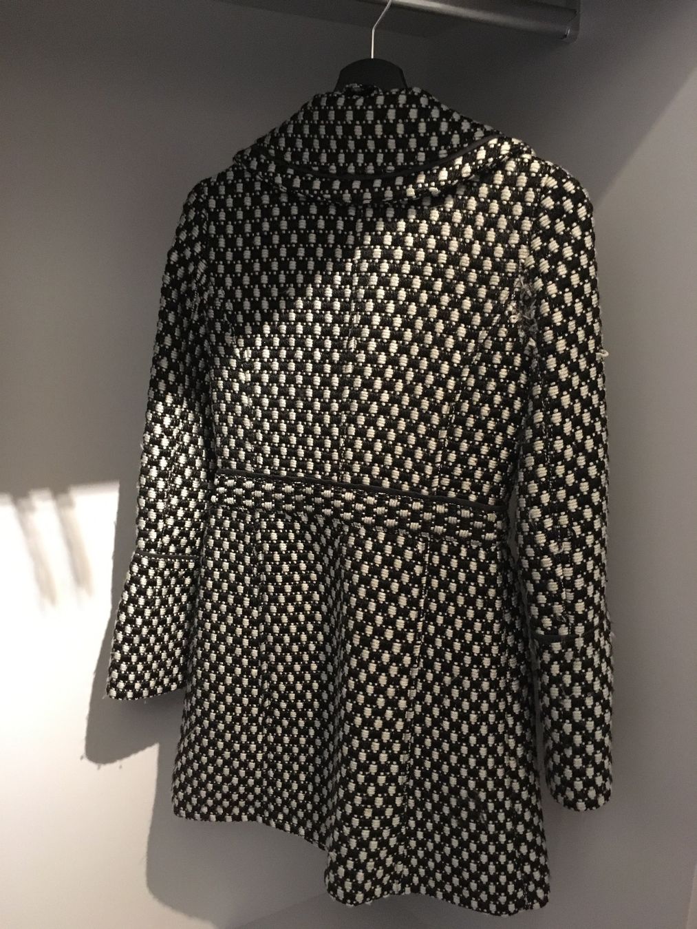 Vila Mäntel: Herbstmantel, schwarz weiss Gr. S chic – Gebraucht aus Winterthur von phi_hfs7 1