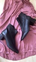 Schwarze Butterweiche Lederstiefeletten mit Blockabsatz,38.