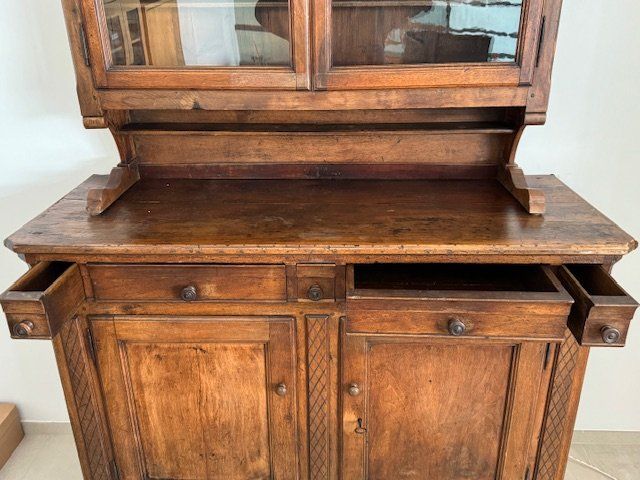 Credenze: CREDENZA TICINESE IN NOCE PERFETTA ANNI 1950 – Usato da Davesco-Soragno venduto da kappas 3