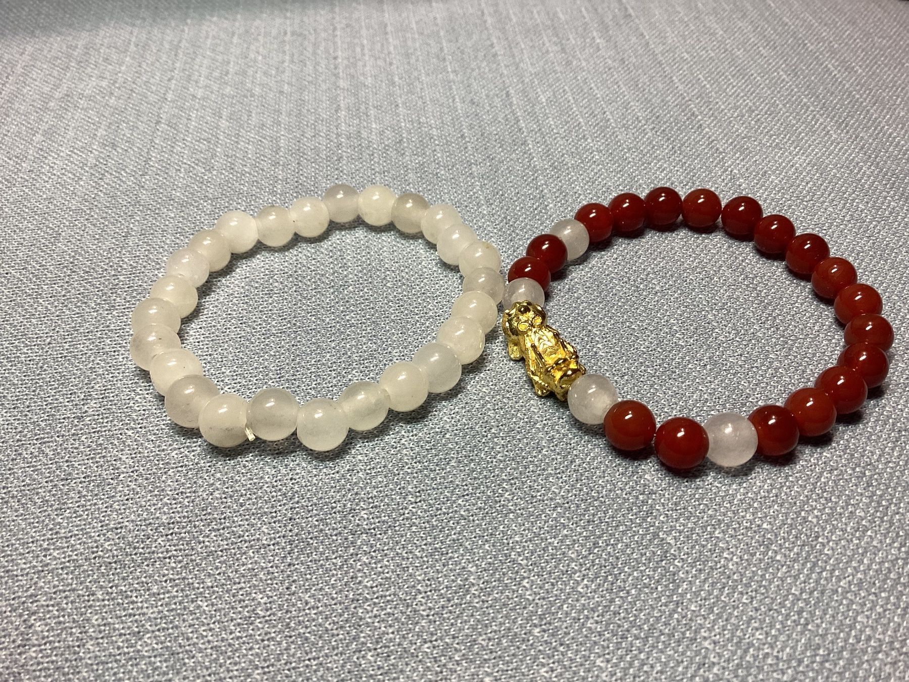 Bracciali & Braccialetti: Jade + Roter Achat Armbänder mit Glücksbringer Pixiu – Nuovo e nell'imballaggio originale da Laax venduto da kri_95f5 4