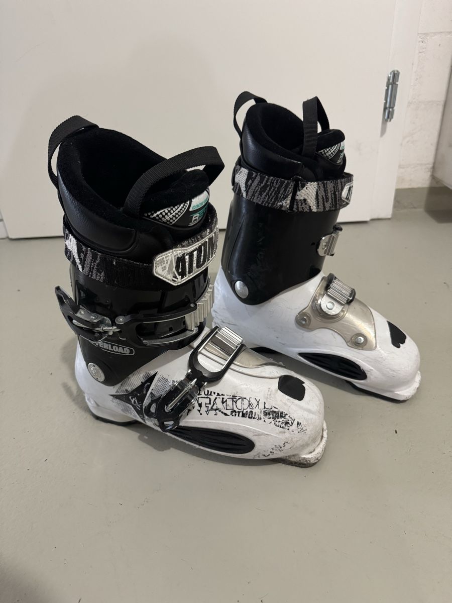 Atomic Sci: Atomic Skischuhe – Usato da Neuenkirch venduto da Ducatirider