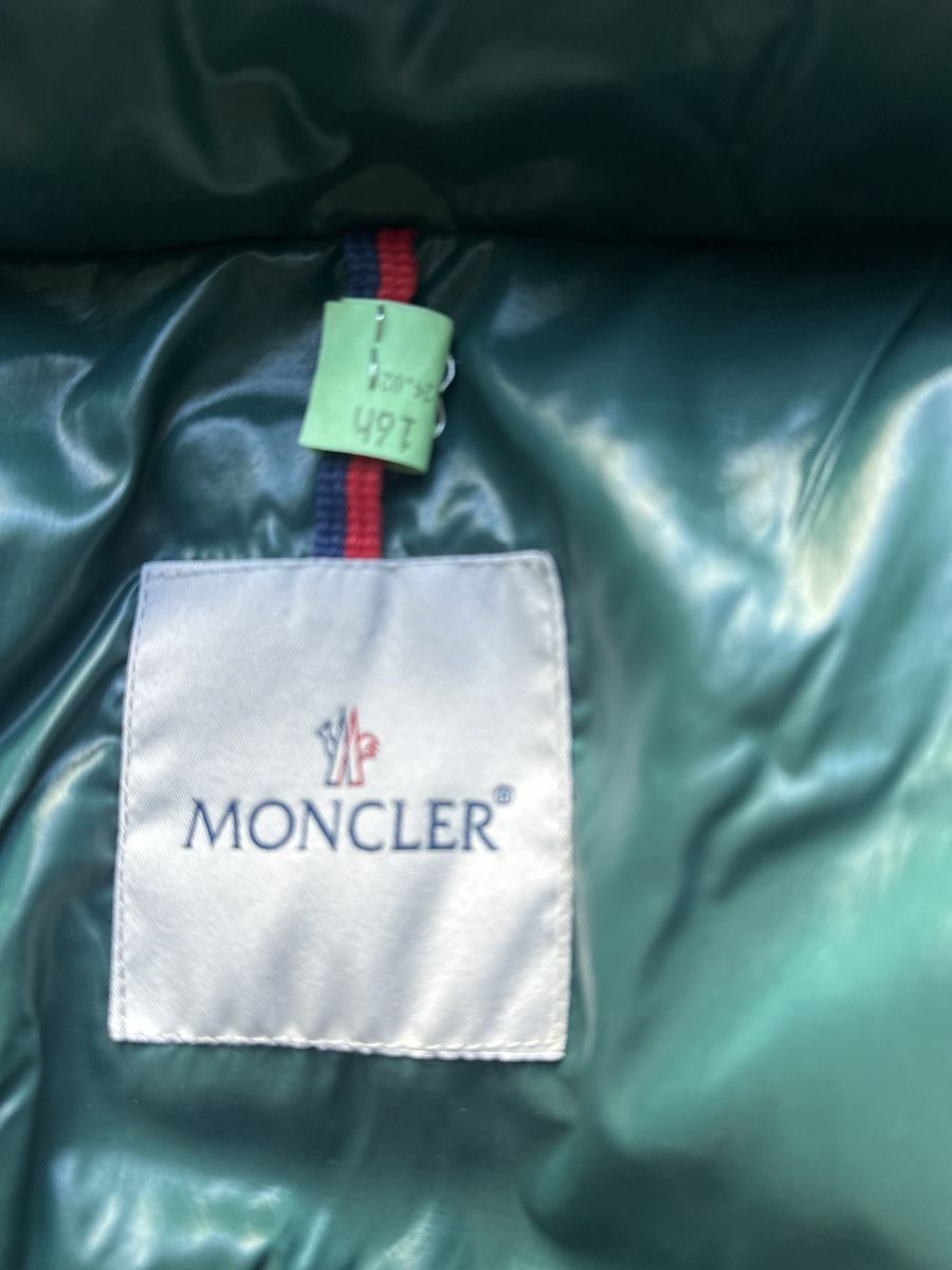 Moncler Jacken: Moncler Puffer jacket - size 3 - bottlegreen – Gebraucht aus Langnau am Albis von bar_ml6k 1