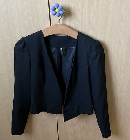 kurzer Blazer