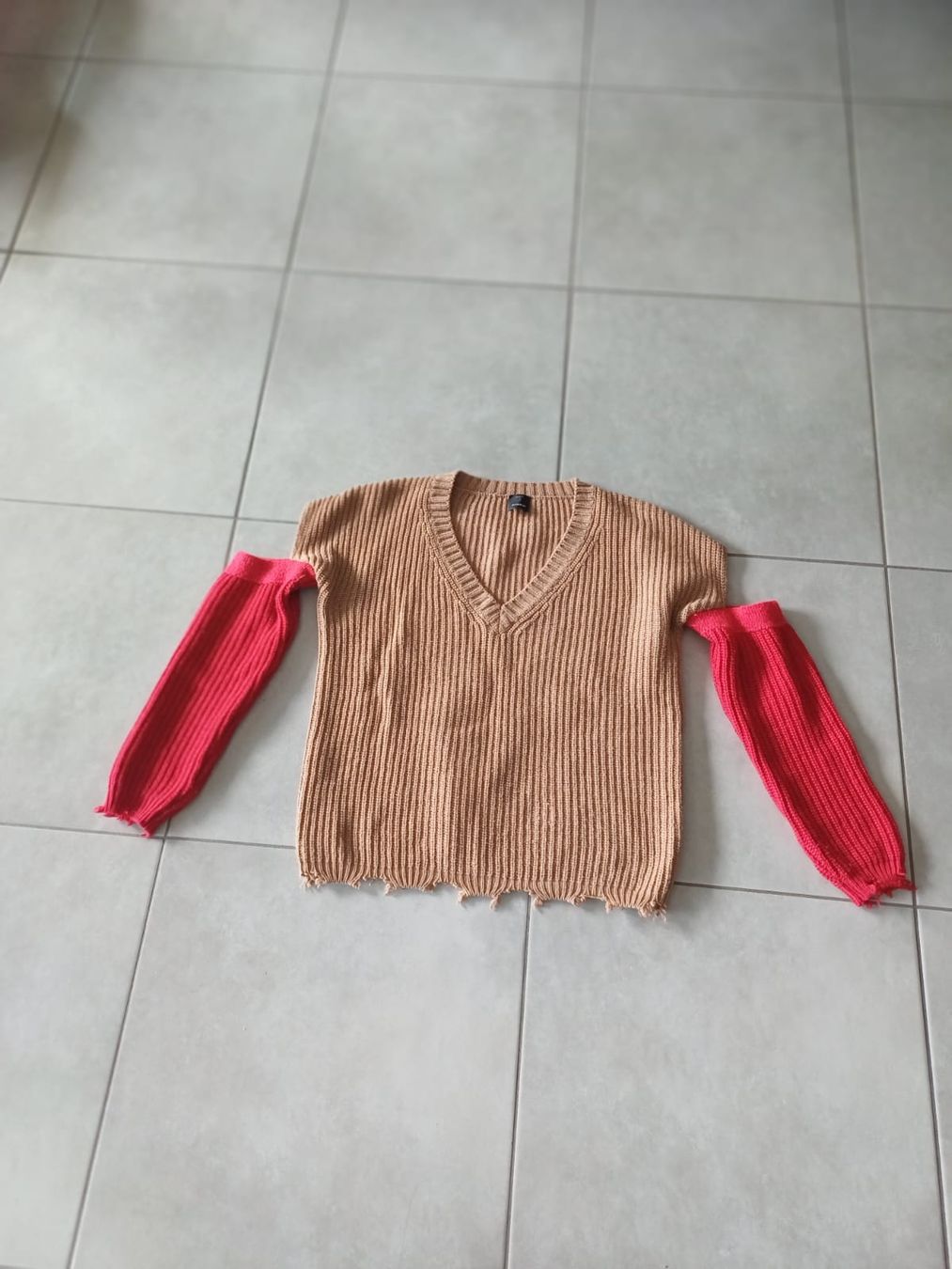 Pinko Pullover & Sweatshirts: Pull Pinko  – Neu (gemäss Beschreibung) aus Collonges von cam_72xf