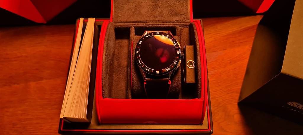 Tag Heuer Smartwatch: Tag Heuer Connected Super Mario Limited Edition – Nuovo e nell'imballaggio originale da Mosnang venduto da Marek0922 4