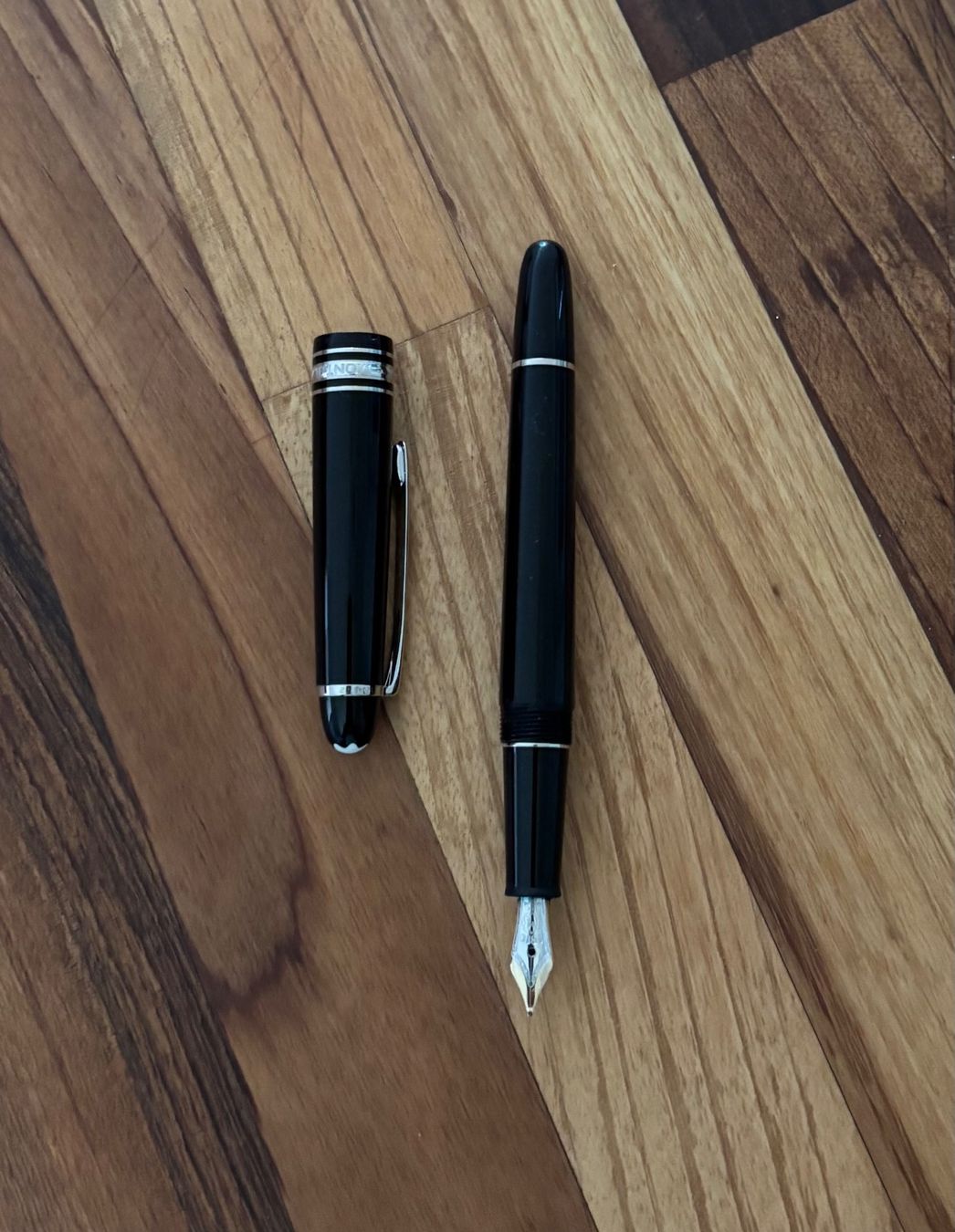 Montblanc Altro in Scrittura & Disegno: Füllfederhalter Montblanc – Usato da Winterberg ZH venduto da gsc8303