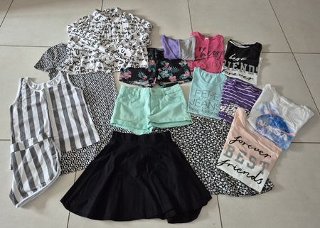 Beau lot de habits été fille taille 170
