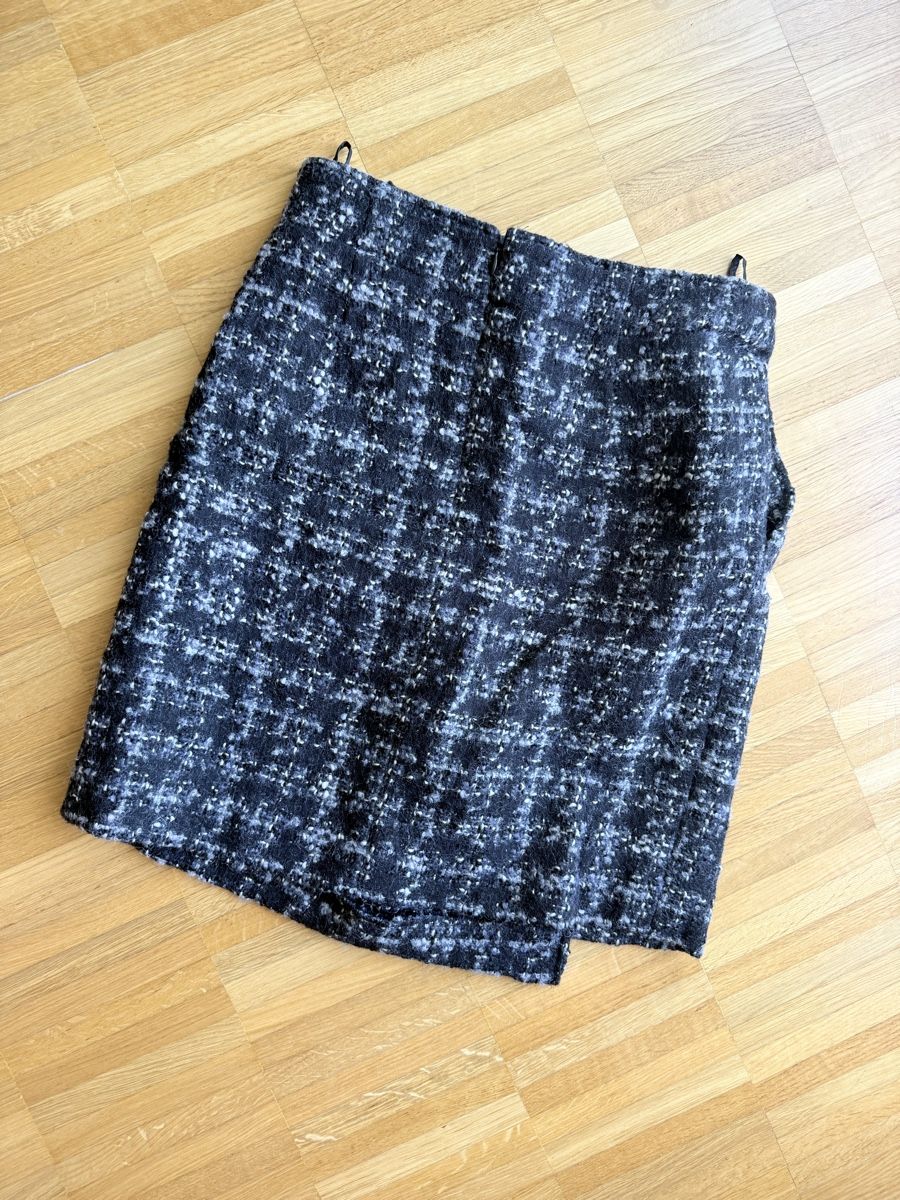 Bogner Gonne: Bogner Wool Blend Mini Skirt - S – Usato da Kilchberg ZH venduto da san_hs8y 1