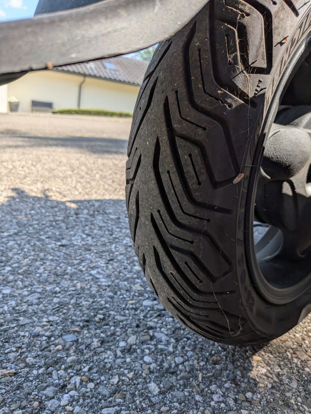 Kymco Scooters: Roller Kymco Agility 125 silber – Gebraucht aus Bettlach von HB9HKP 9