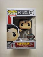 Funko Pop Superman #251