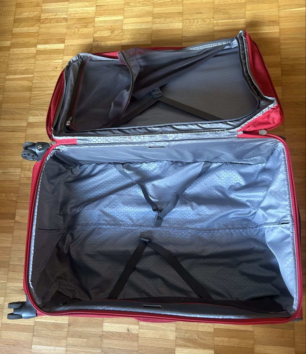 Samsonite Valigie: Samsonite Koffer himbeerrot – Usato da Zürich venduto da Orangegirl 2
