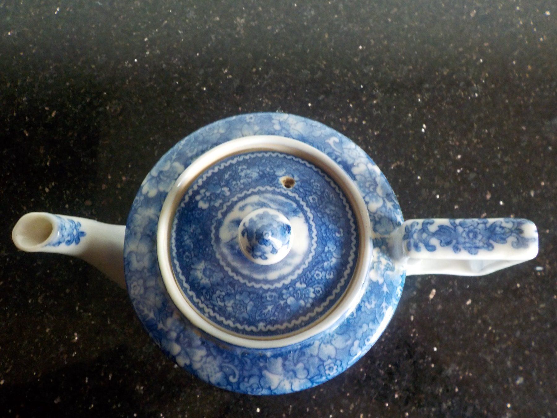 Teiere: Antiker  Teapot (2) – Usato da Muri b. Bern venduto da Ricardodecor 1