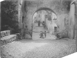 Locarno (TI) – Antico arco nel centro storico