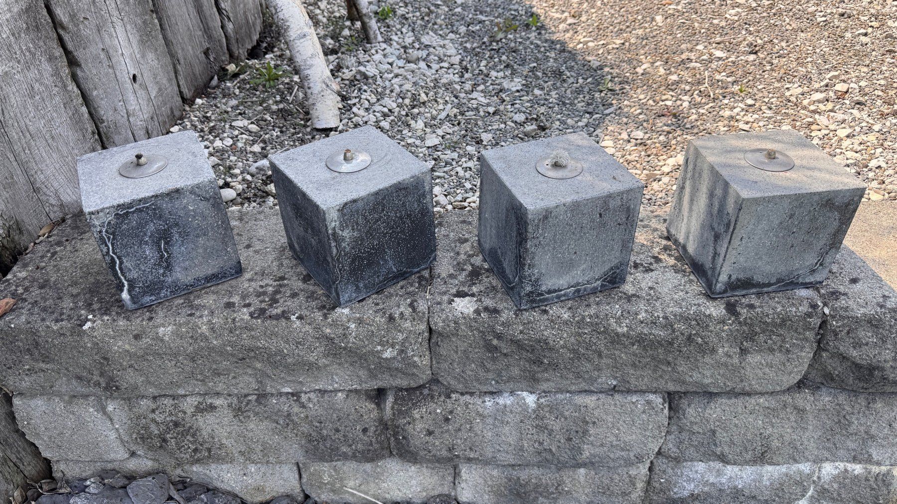 Altro in Decorazioni & Accessori: 4 massive stilvolle Gartenfackeln mit Öllampeneinsatz – Usato da Rothrist venduto da 7Engelslocken