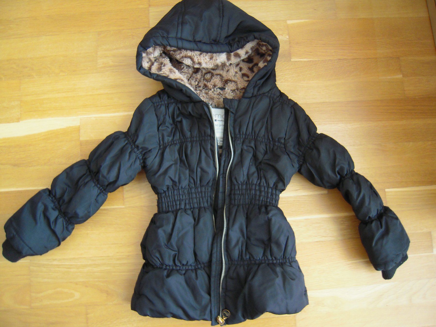 Giacche & Cappotti: Übergangsjacke / Winterjacke Gr 104 / 110 schwarz – Usato da Uzwil venduto da visions77 1