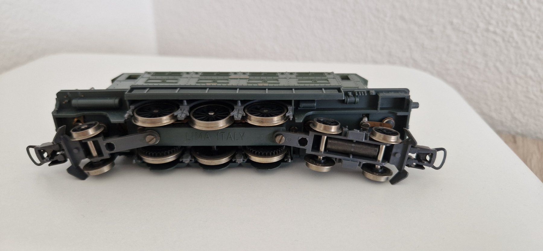 Lima Modellini di ferrovie: Lima H0 Güterlokomotive 10663 – Usato da Wünnewil venduto da 1509mani 5