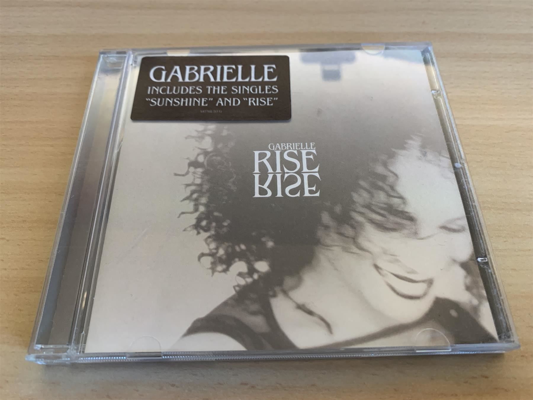 CD: Gabrielle – Rise – Usato da Rikon im Tösstal venduto da Alpenmutz