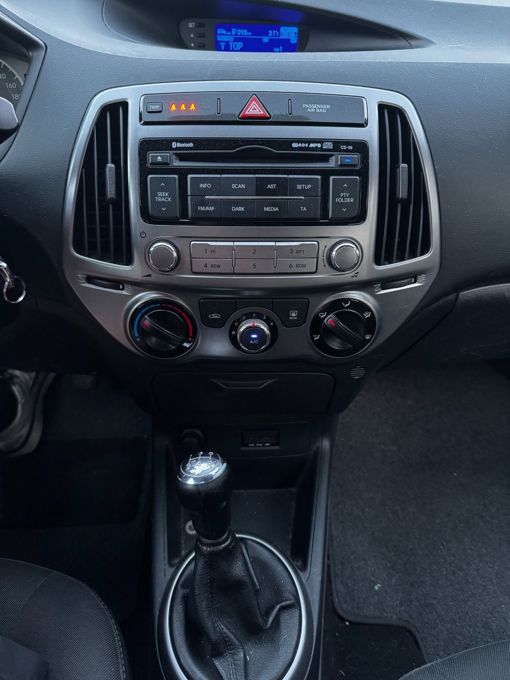 Hyundai Autos: Hyundai i20 1.2 BlueDrive – Gebraucht aus Elgg von Martin1911 7