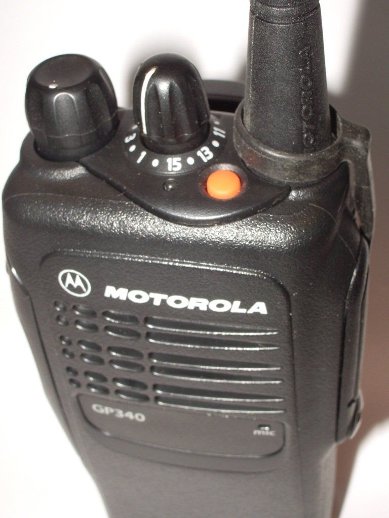 Motorola Technique de radiocom: Motorola GP 340 VHF – D'occasion à Schliern b. Köniz par Spidi02 2