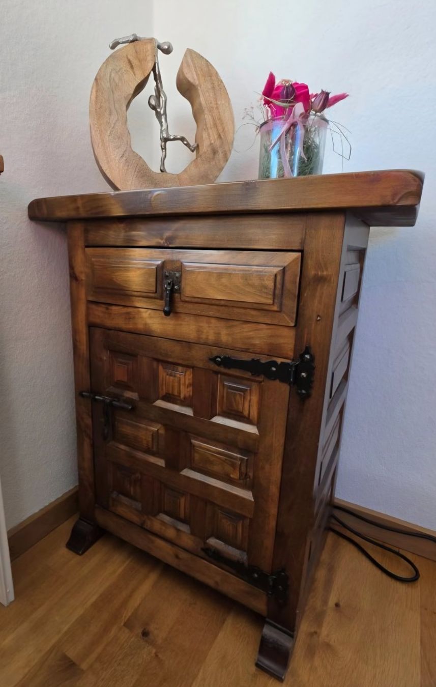 Commodes: SPANISCHE KOMMODE – D'occasion à Riehen par Amber28