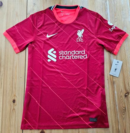 FC Liverpool Trikot Nike NEU Grösse S LFC England Reds