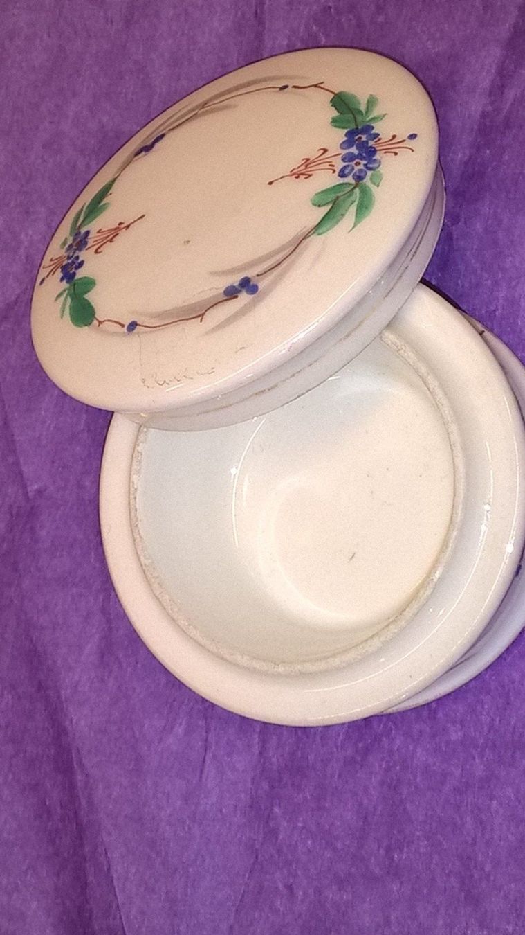 Ciotole: antike Porzellan-Dose – Usato da Rheinfelden venduto da Cleopatra2000 1