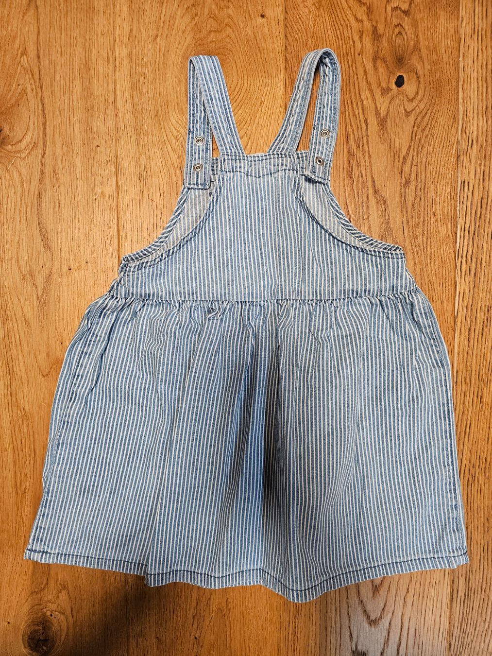 H&M Vestiti & Gonne: Kleid – Nuovo (secondo la descrizione) da Basel venduto da sst_m5xv 1